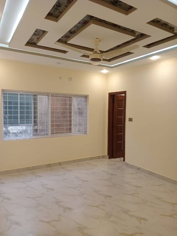 10 Marla Brand New Luxery Modern Stylish Leatest Tripple Storey Vip House Available For Sale In Wapdatown Lahore By Fast Property Services With Original Pics Of This House 34