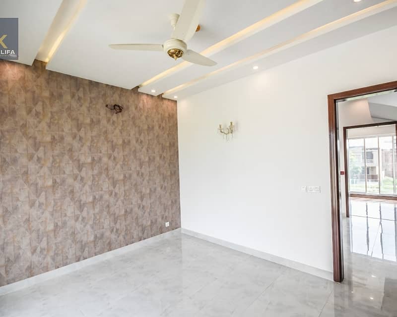 5 Marla Luxury House Available For RENT In DHA Phase 9 Town Lahore 19