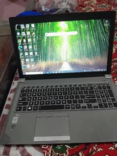 Toshiba techra core i5 5th generation 8 gb ram 256gb ssd