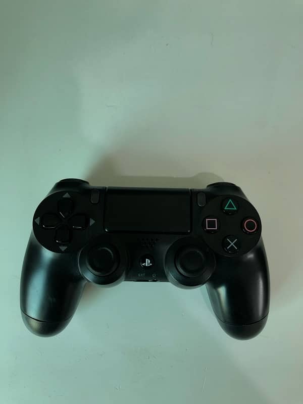 PS4 - Ultimate Player Edition 1TB - Used 5