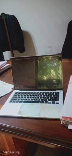 MacBook Pro 2015 late going cheap 0