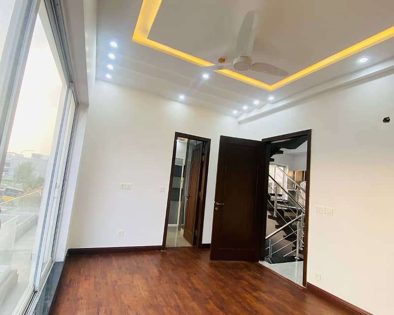 5 Marla Luxury House Available For RENT In DHA Phase 9 Town Lahore 1