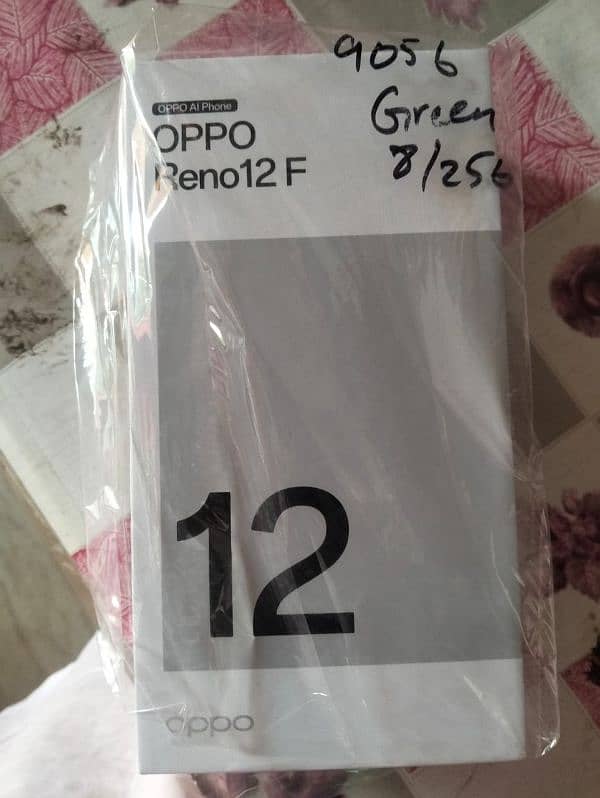 OPPO Reno 12f  8+4gb  256gb 10/10 3