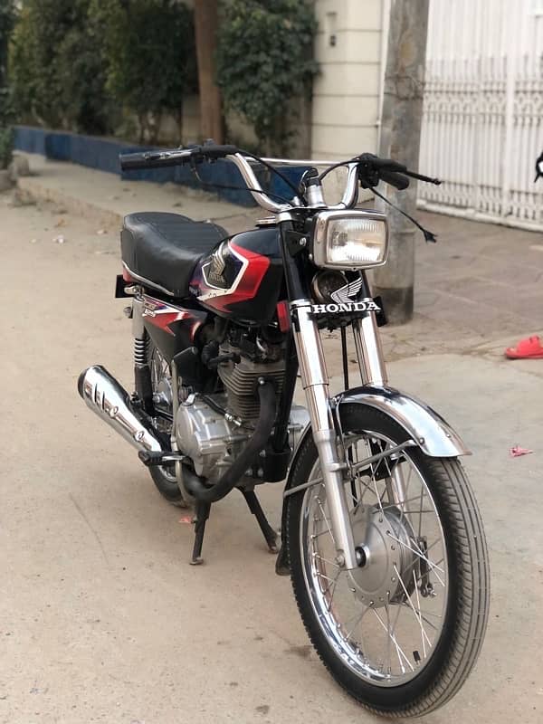 Honda CG 125 2018 New 4