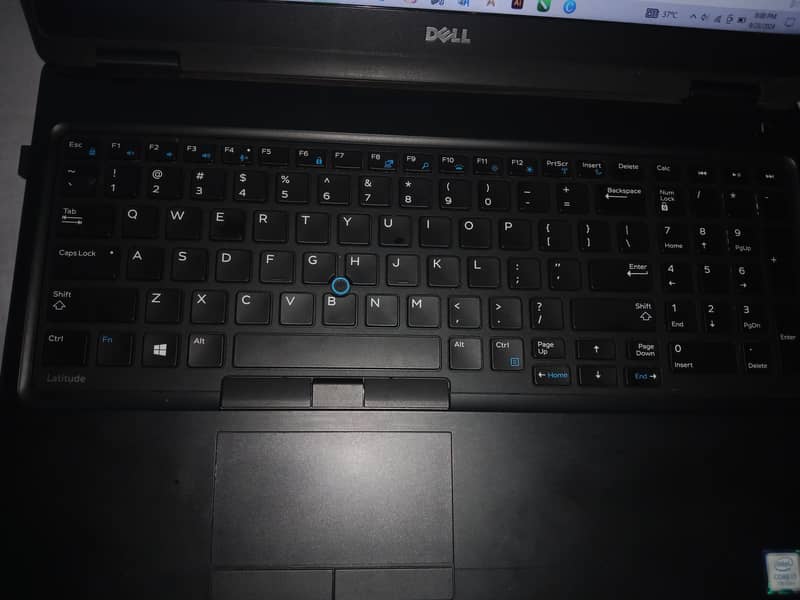 Dell laptop model 5580 core i7 7 generation  16RM 256SSD 2