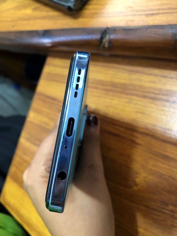 Infinix Hot 40 5