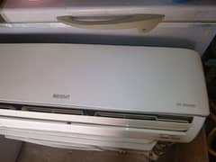 Orient DC inverter heat and cool functional good