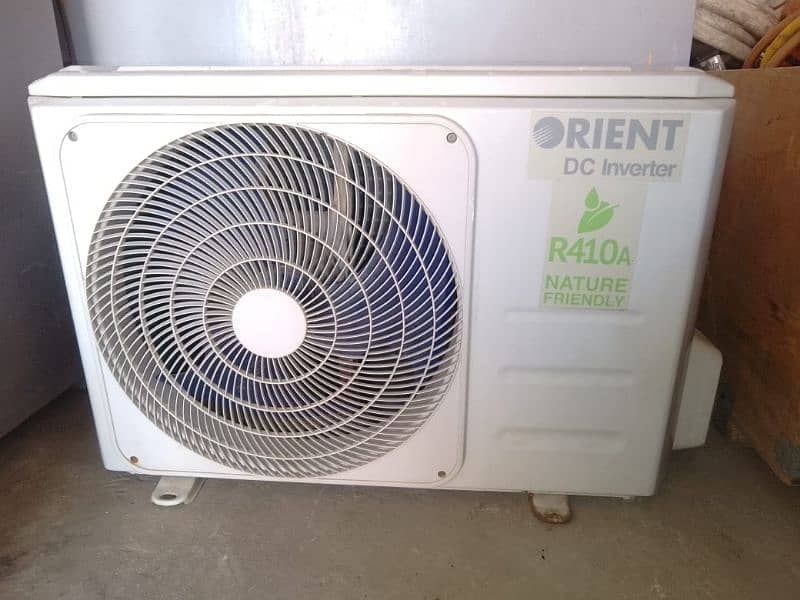 Orient DC inverter heat and cool functional good 1