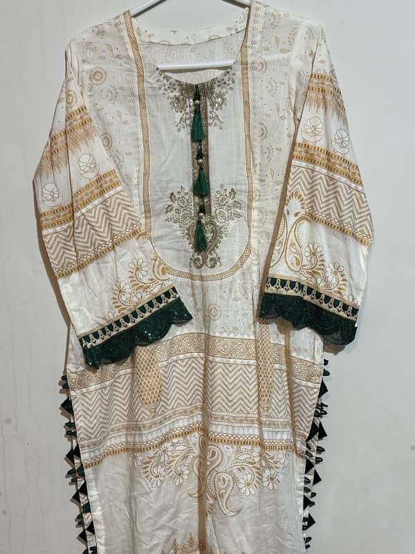 cotton and lawn suits new condition with embroidery 12