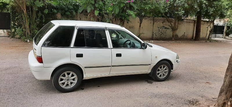 Suzuki Cultus VXL 2005 1