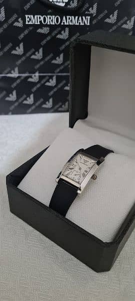 Emporio Armani ladies wrist watch original 2