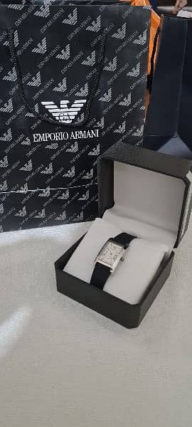 Emporio Armani ladies wrist watch original 4