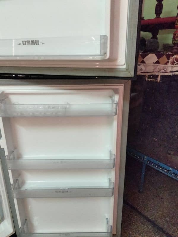 refrigerator freej 1