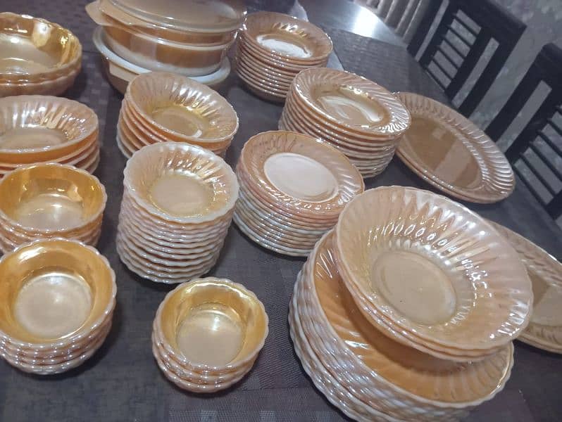 diner set like new. +92 336 2540518 2