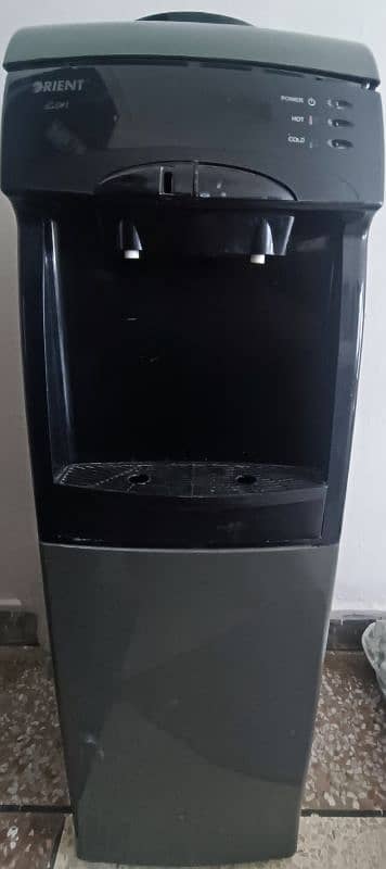 Orient Water Dispenser With Fridge 0