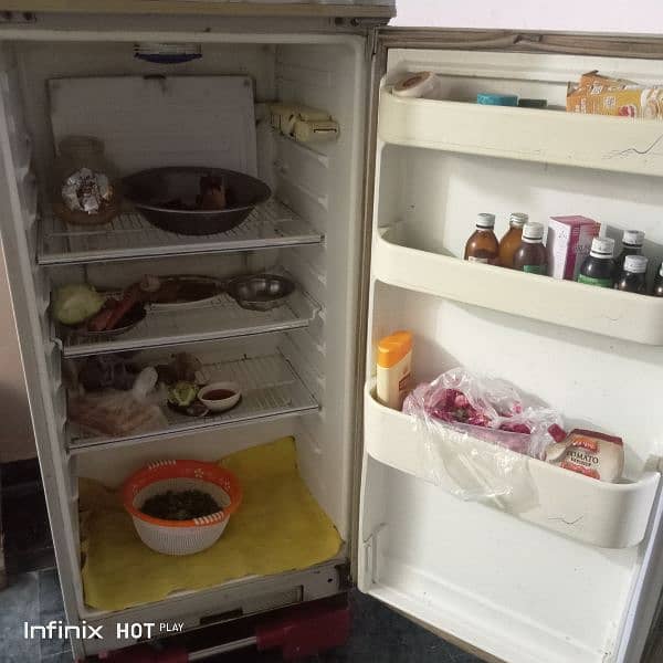 Dawlance fridge 1