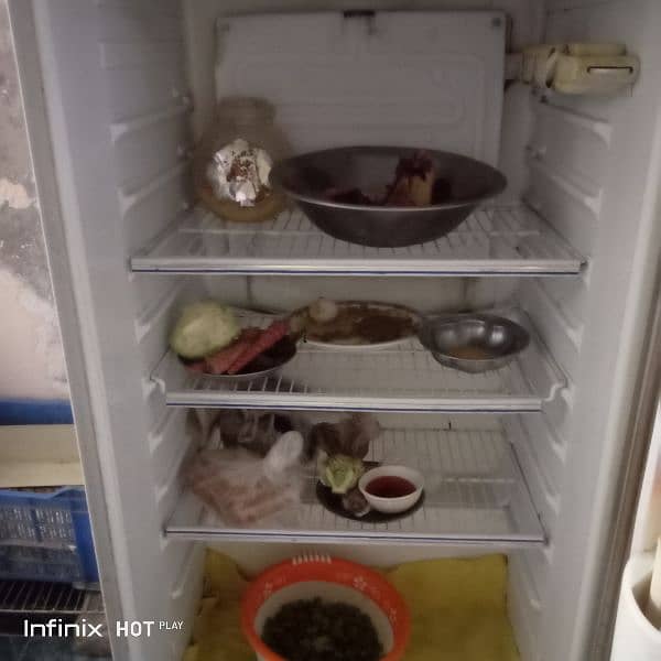 Dawlance fridge 4