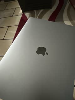 MacBook