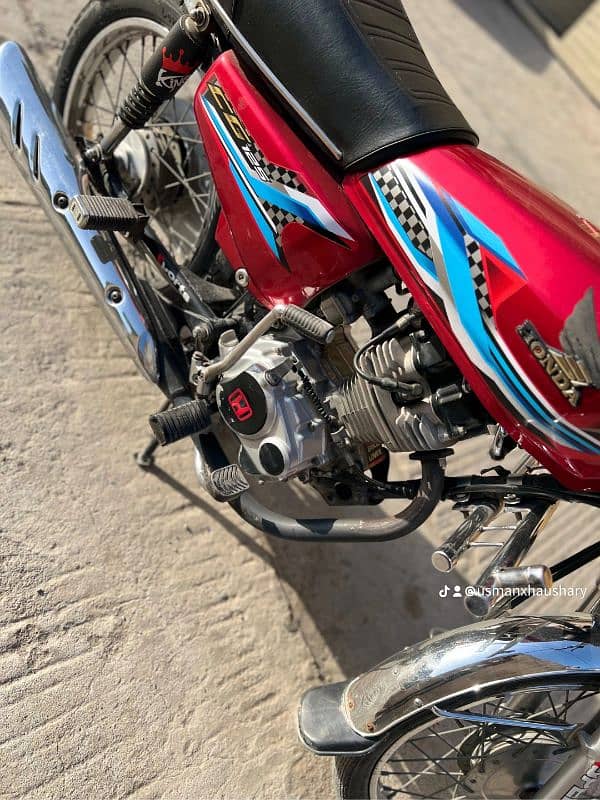 Honda 125 for sale in excellent condition 2