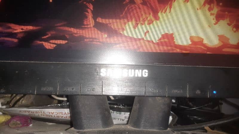 samsung 24 inches LED 5