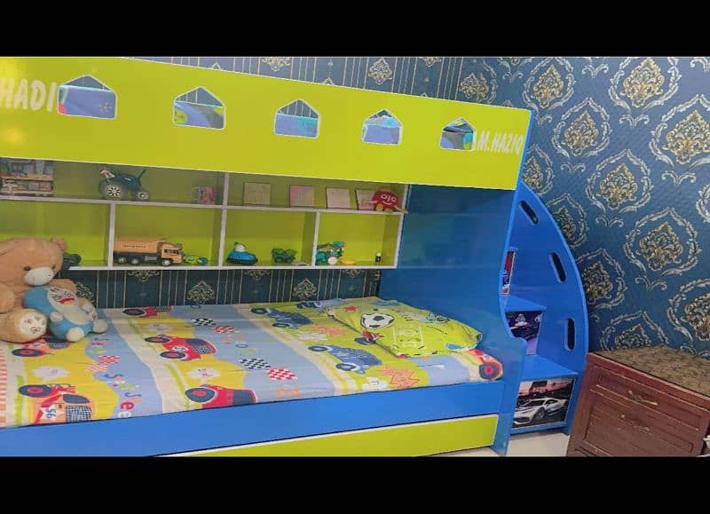 kids bunker bed doubles story like new 2