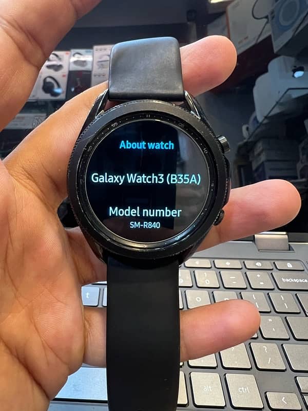 samaung galaxy watch 3 45mm Black Shaded Screen Full working Condition 0