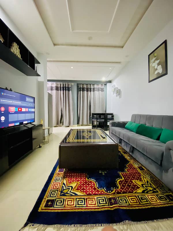 A Beautiful 1 Bed Room Luxury Apartment Rent On Daily Bahria Town Lhr 4