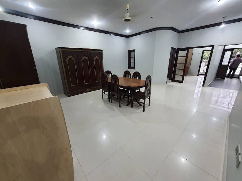 PECHS-2 area 100 wide Road 1200 yard Bungalow on Rent 1