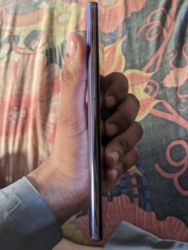 OnePlus 9 approved 8/128gb with 65watt warp charger 4