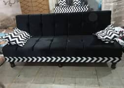 3 seater Sofa Combed with coshan free