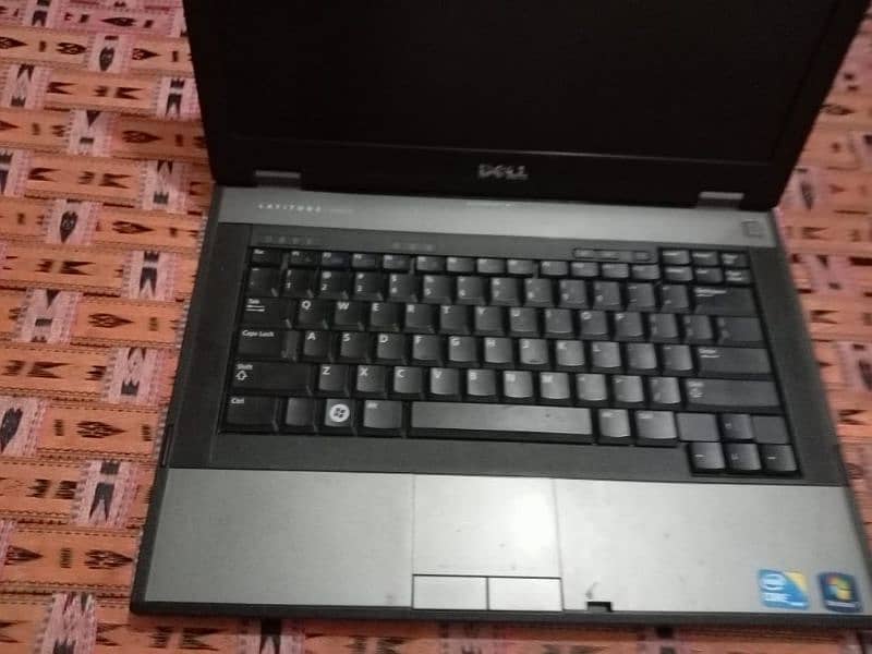 Dell Latitude E640 7