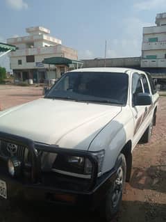 Toyota Hilux 2004