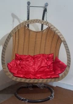 Hanging swing chair