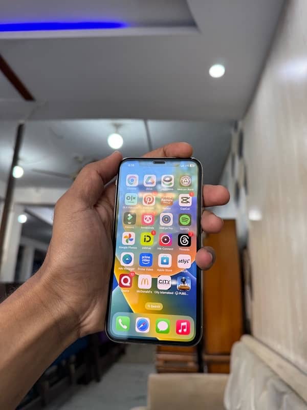 Iphone X 64 GB PTA approved 1