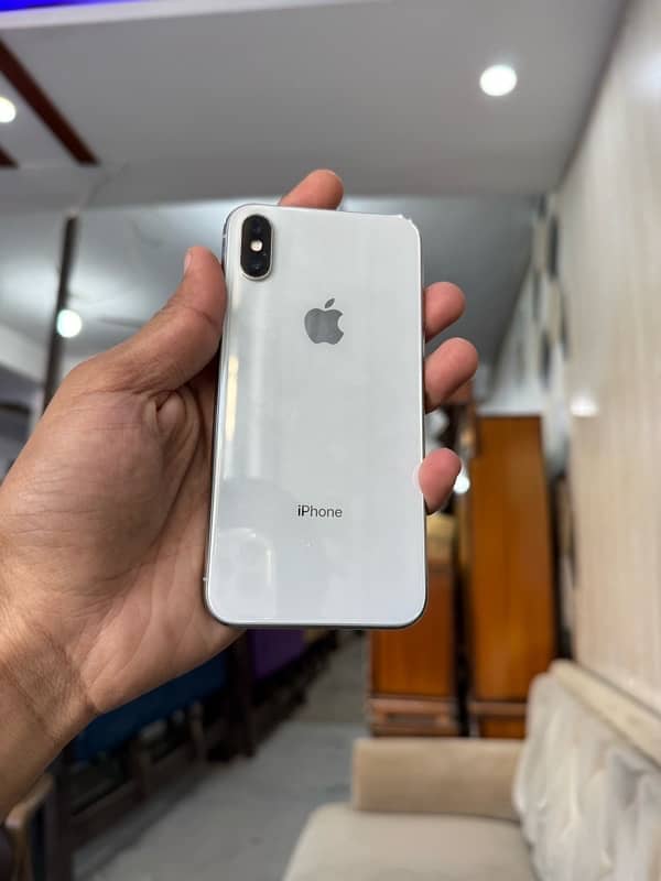 Iphone X 64 GB PTA approved 5