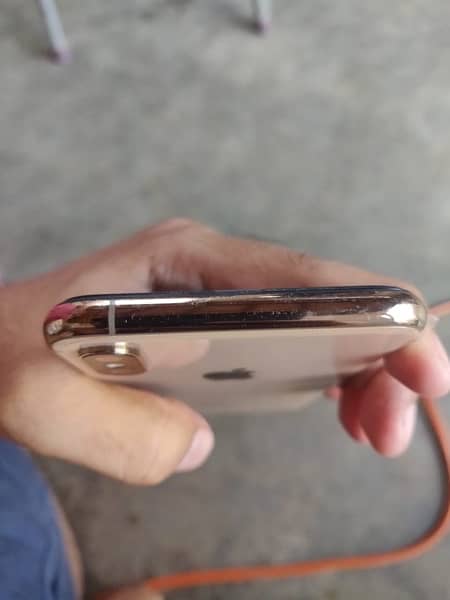 iPhone XS 64gb non pta 2