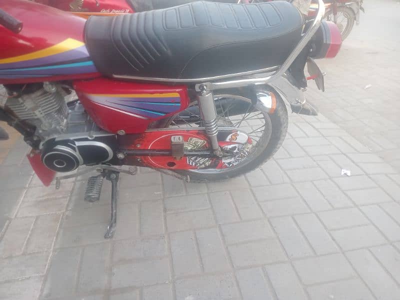 95000 / honda 125 2011 model 1