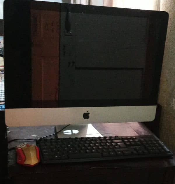 Apple iMac all-in-one 2010 for sale 1