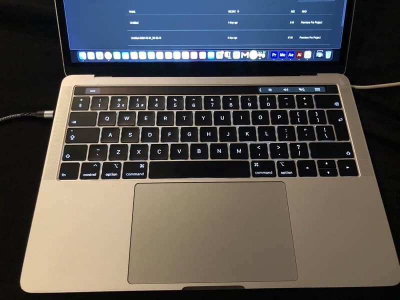 macbook pro 2016 1