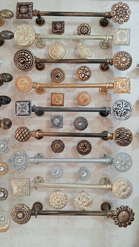 Curtain Rods and Curtain Accessories For Sale 0