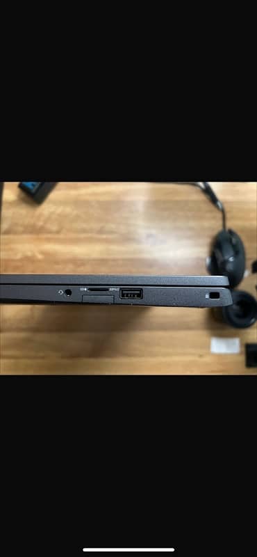 #Dell #Latitude 5300 2 in 1 X360  Quad-Core Processor Slim 6
