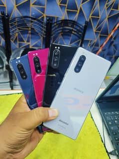 Sony Xperia 5 , 2 , 3