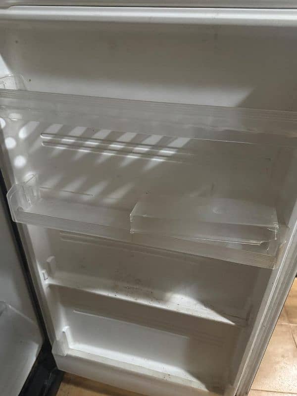 Refrigerator for sale 5