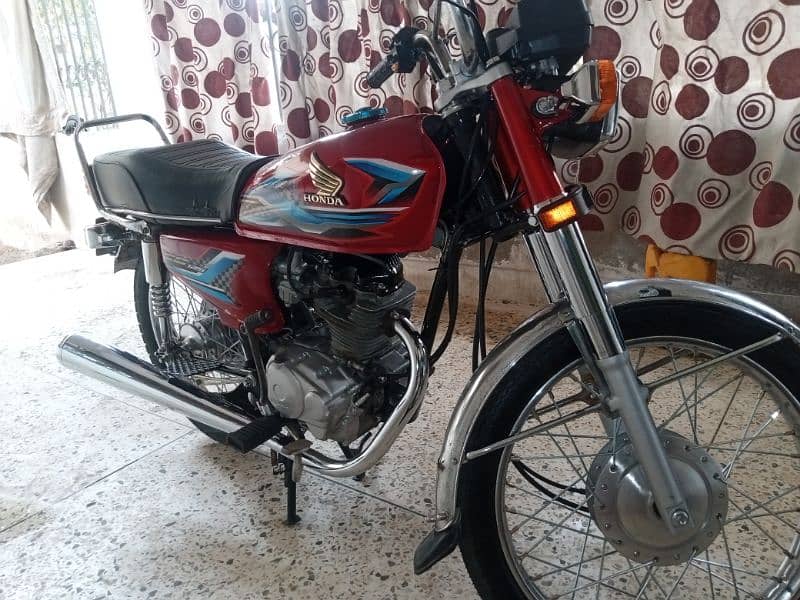 Honda cg 125  special number 6464 4