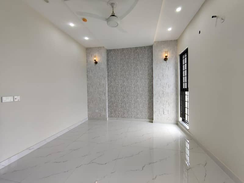 5 MARLA BRAND NEW HOUSE AVAILABLE FOR RENT IN DHA RAHBER 11 SECTOR 2 BLOCK N 9