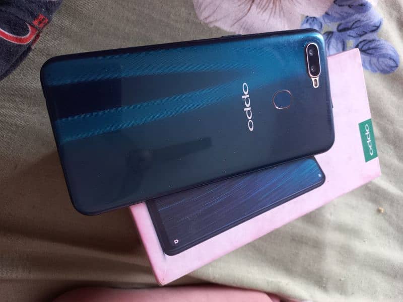 oppo A5s 4/64 complete samn good condtion 1