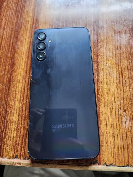 Samsung Galaxy A24 6/128 0