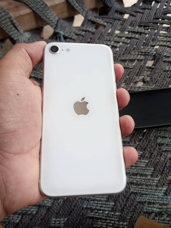 iPhone se2020 PTA ha 2