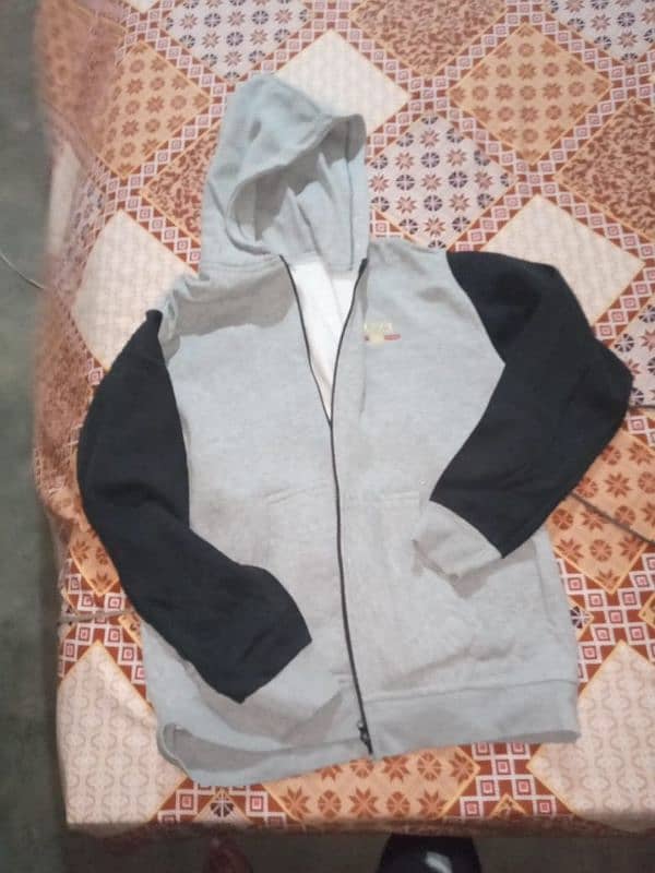 Hoodies For sale 3