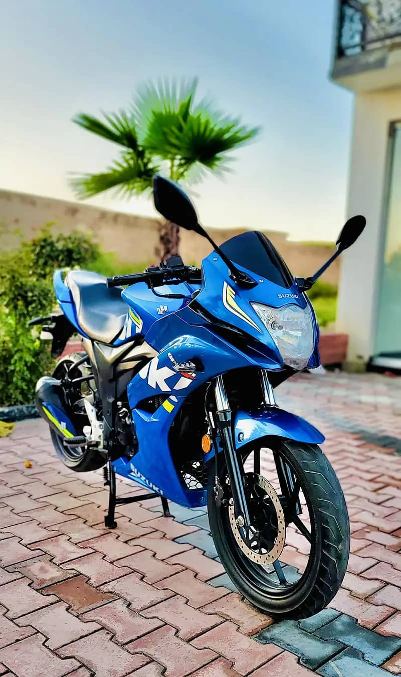 Suzuki Gixxer 10/10 lush condition 5